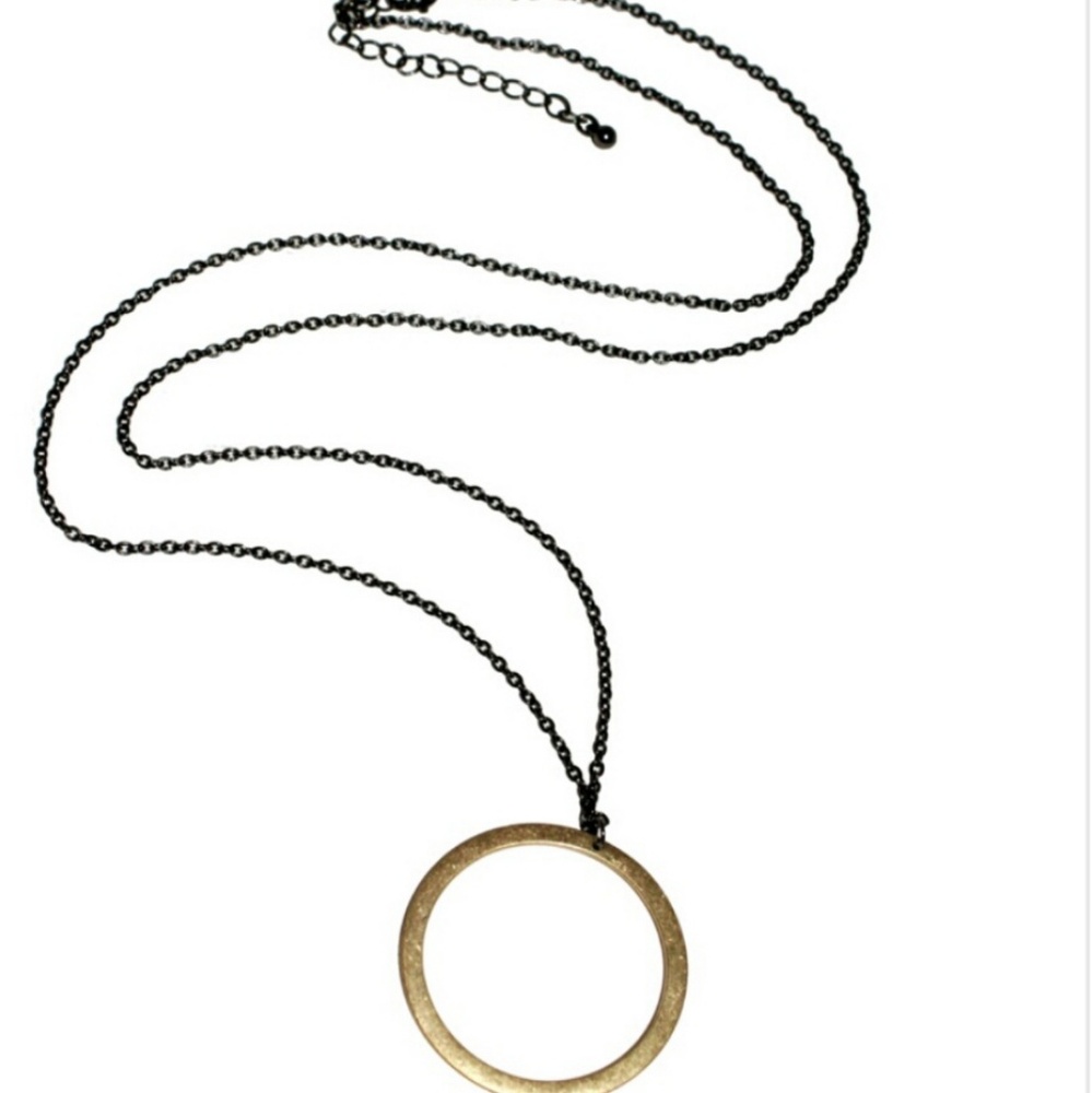 Kevia necklace